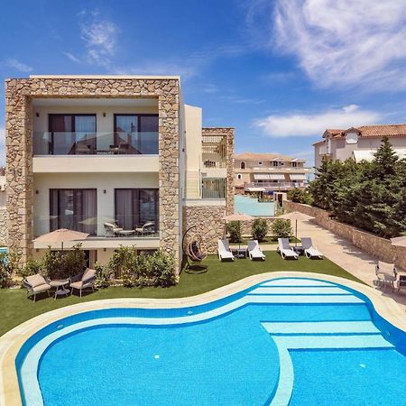 Lagoon Luxury Suites Vasilikos  Ngoại thất bức ảnh