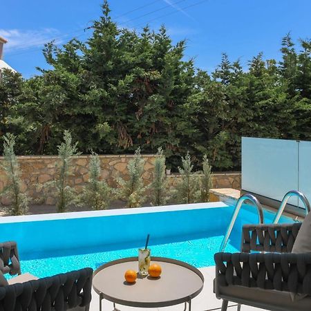 Lagoon Luxury Suites Vasilikos  Ngoại thất bức ảnh