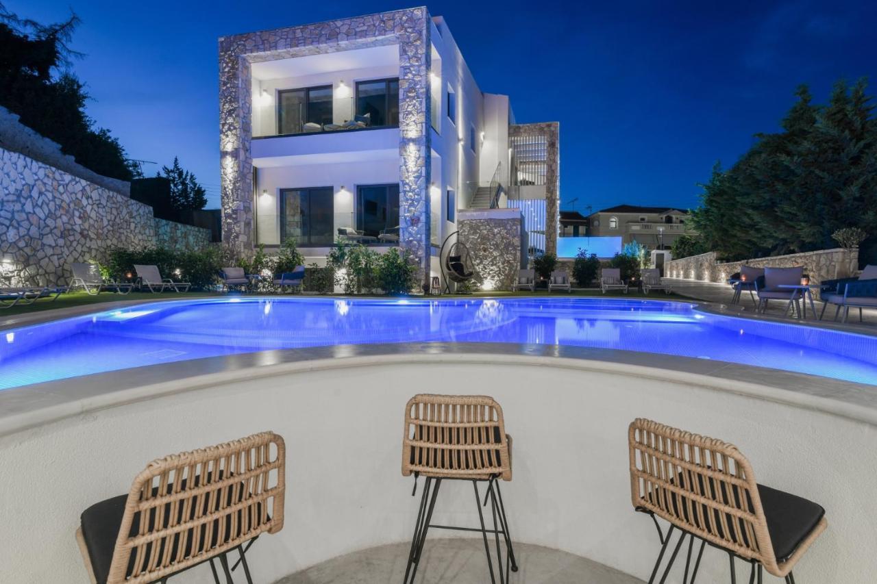 Lagoon Luxury Suites Vasilikos  Ngoại thất bức ảnh