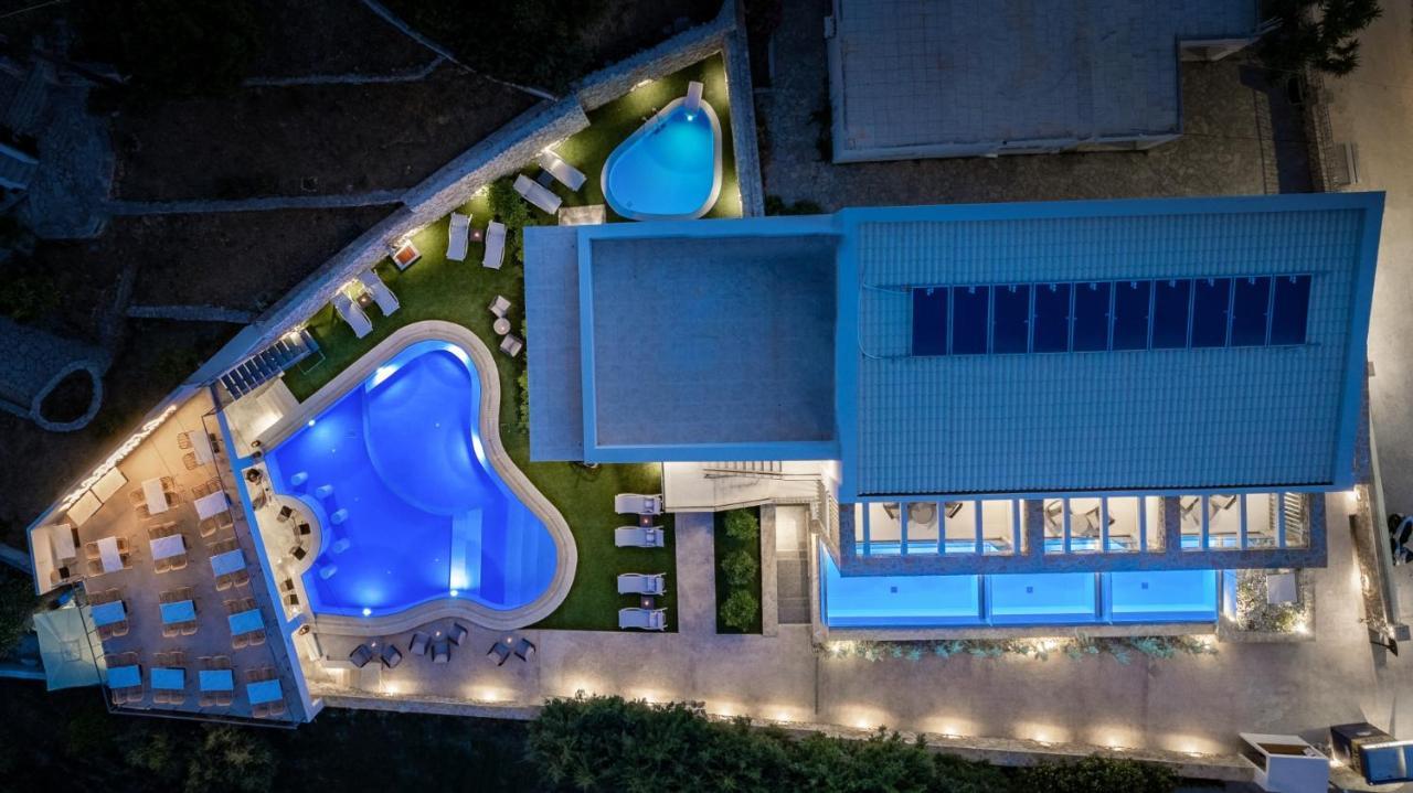 Lagoon Luxury Suites Vasilikos  Ngoại thất bức ảnh