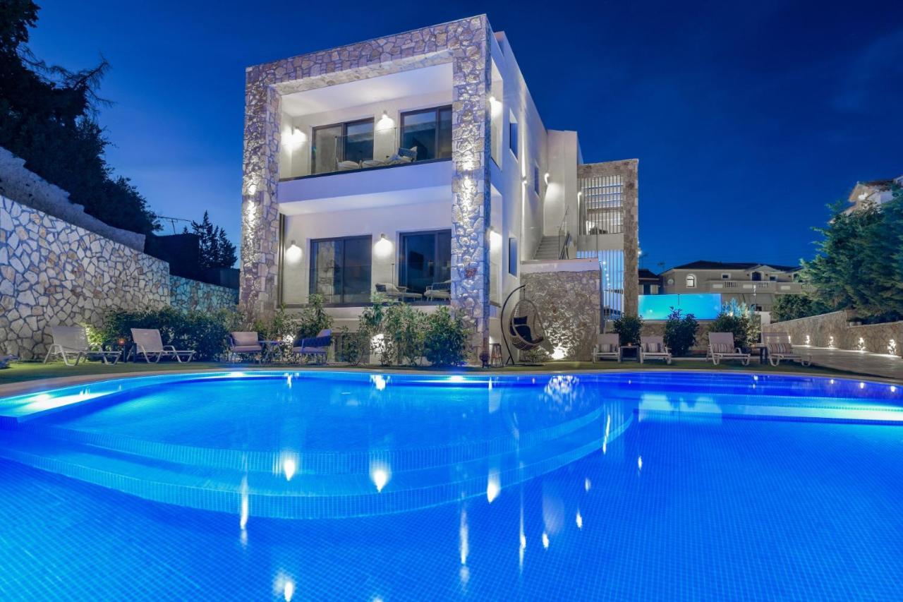 Lagoon Luxury Suites Vasilikos  Ngoại thất bức ảnh