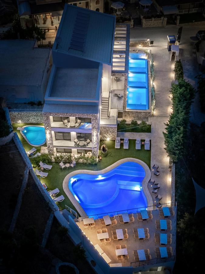 Lagoon Luxury Suites Vasilikos  Ngoại thất bức ảnh