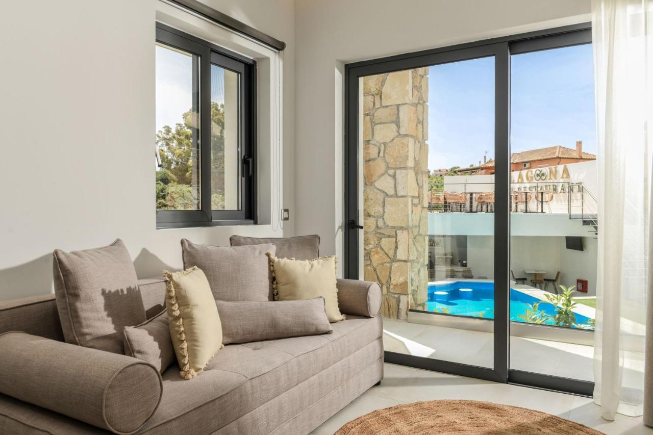 Lagoon Luxury Suites Vasilikos  Ngoại thất bức ảnh