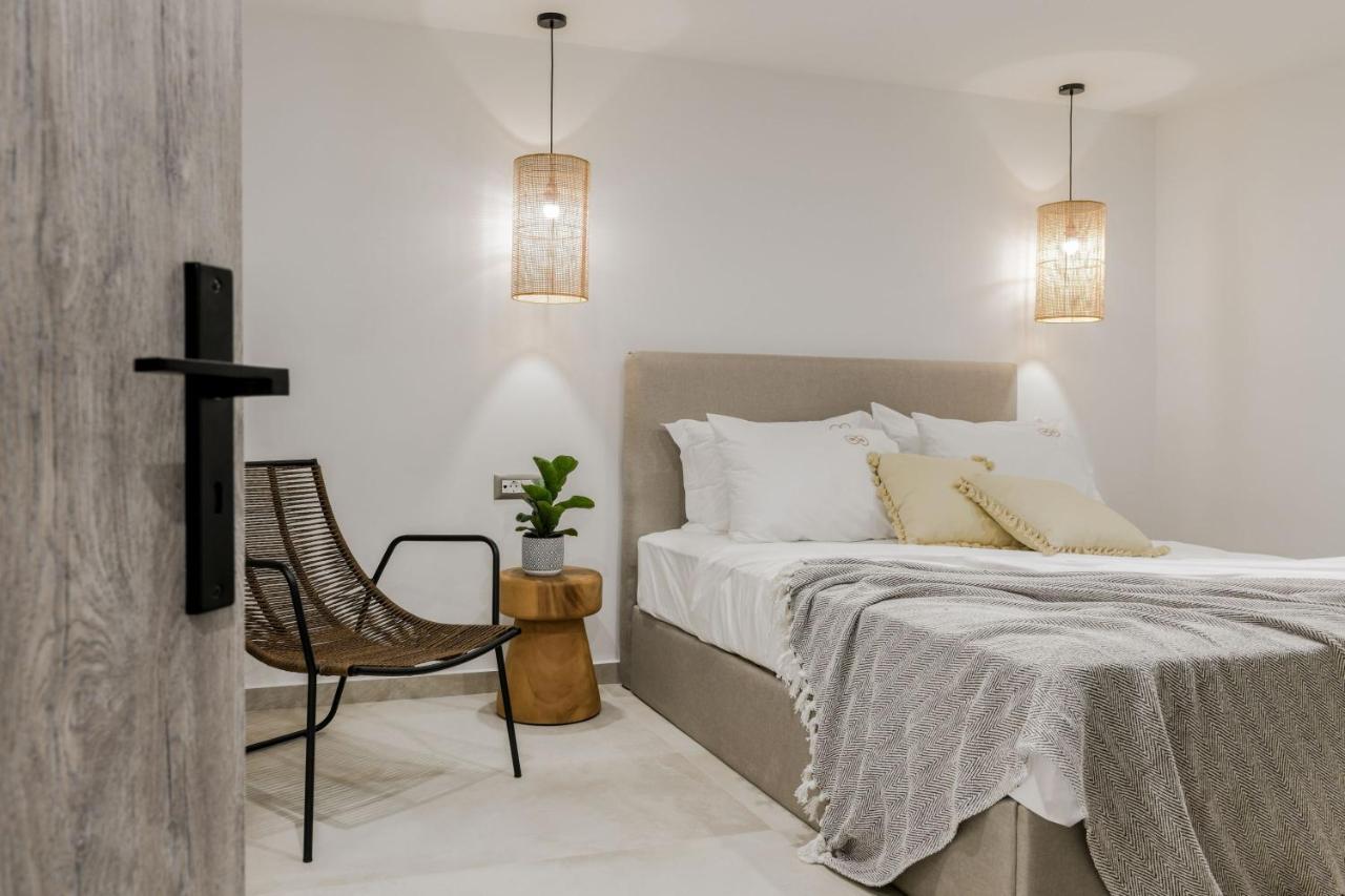 Lagoon Luxury Suites Vasilikos  Ngoại thất bức ảnh