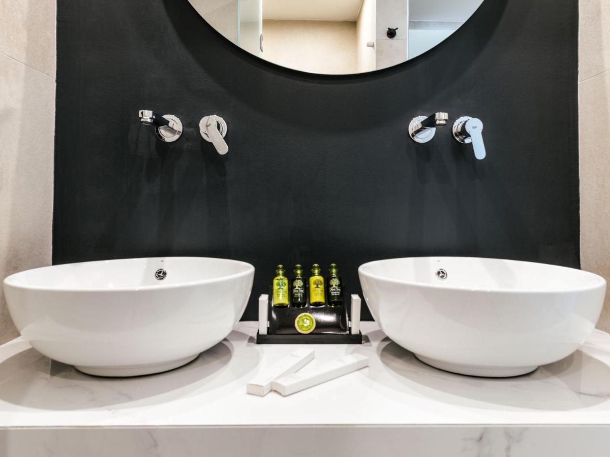 Lagoon Luxury Suites Vasilikos  Ngoại thất bức ảnh