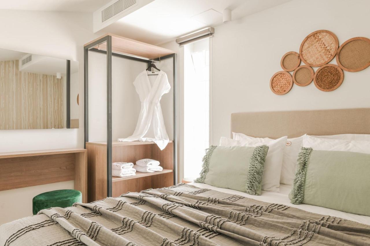 Lagoon Luxury Suites Vasilikos  Ngoại thất bức ảnh
