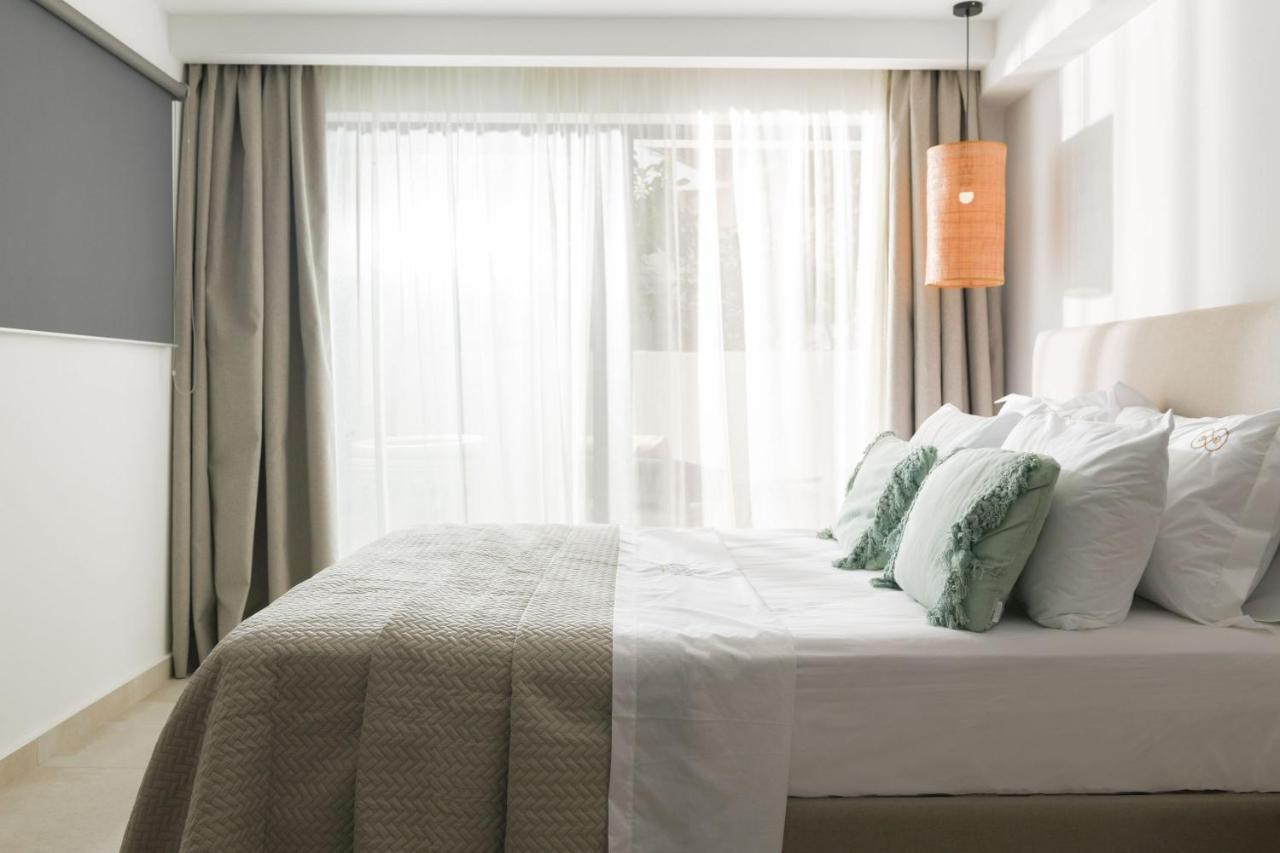 Lagoon Luxury Suites Vasilikos  Ngoại thất bức ảnh