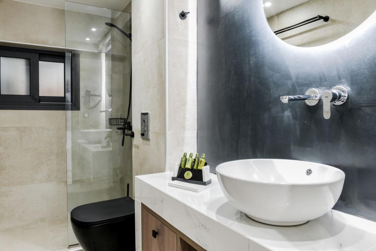 Lagoon Luxury Suites Vasilikos  Ngoại thất bức ảnh